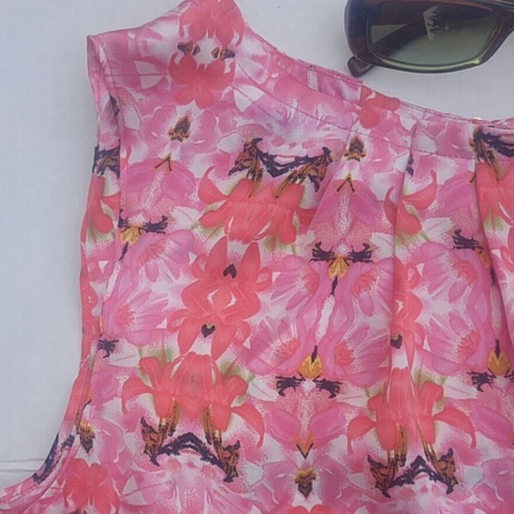 CHAUS Satin Silky Floral Front & Back Pleated Collar Sleeveless Pullover SZ L